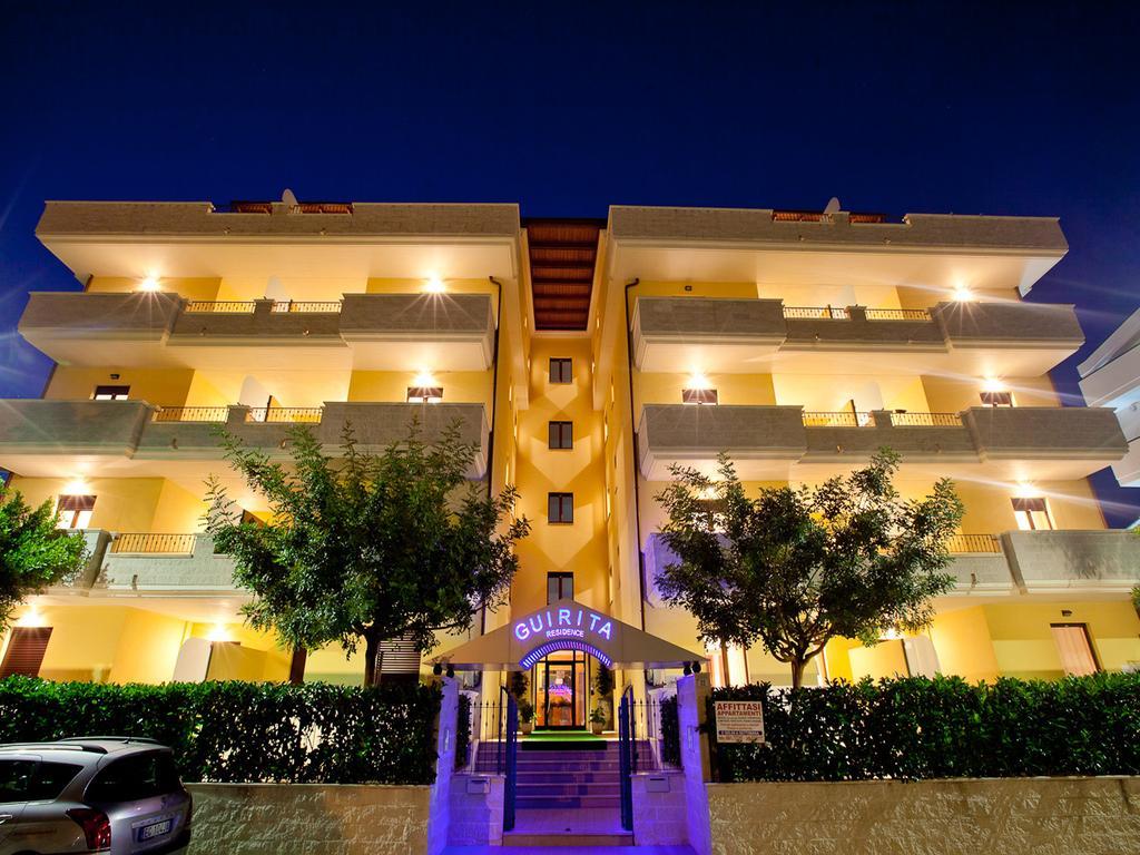 Residence La Guirita Tortoreto Extérieur photo